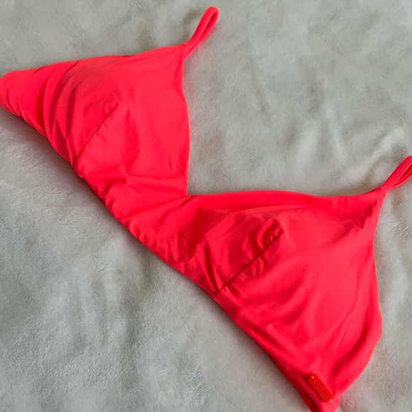 Roxy bikini top ❤️ - Picture 2 of 6